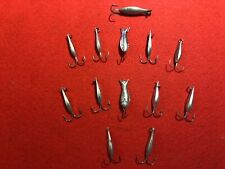 ANCIENS LEURRES POUR LA PÊCHE