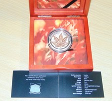 Tokelau 5$ Japanese Maple