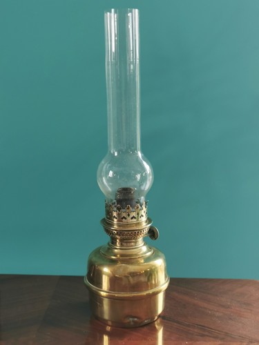 Ancienne lampe pétrole en - lampe, à