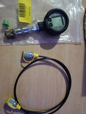 MANOMÈTRE NUMÉRIQUE 0-300