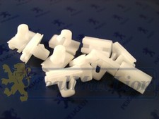 Jeu de 10 agrafes Fixation Enjoliveurs de ceinture Peugeot 204 304 404 sauf cc