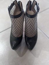 ￼ Christian Louboutin