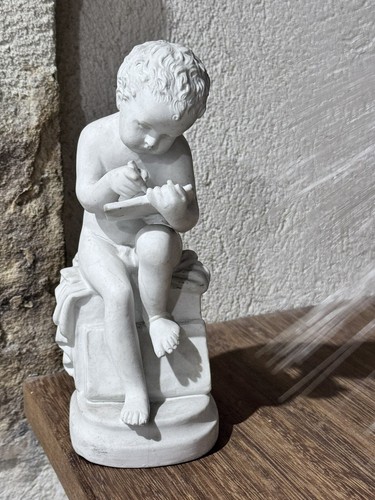 Statue porcelaine blanche - en,