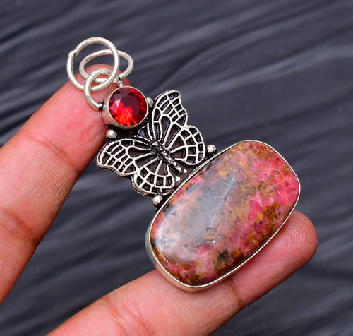 Bijou pendentif fait main - , en