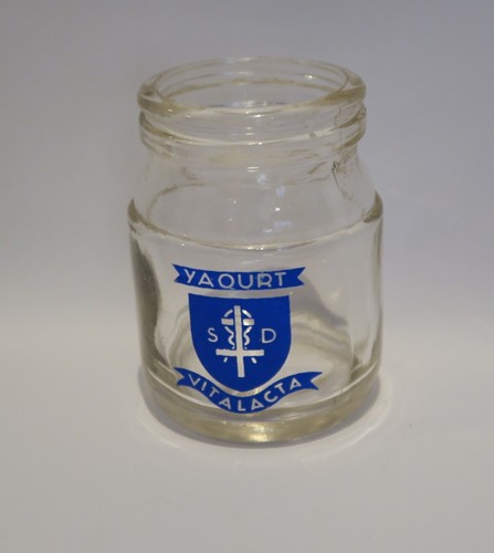Ancien pot yaourt yoghourt