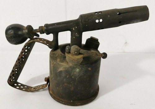 Ancienne lampe souder vesta - a,