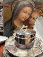 ancienne boite cylindrique en