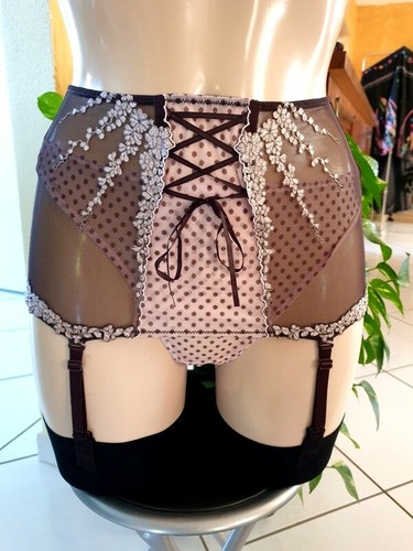 Wacoal serre taille porte - taille,