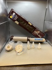 Hershey Kisses 28 Piece Cookie Press 21 Disc 6 Tips - New Open Box