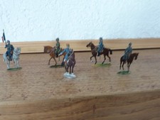 anciens soldats plats étain