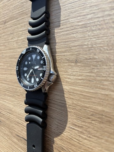 Seiko scuba diver 200m - seiko,