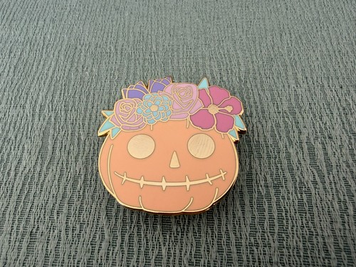 Pin pins citrouille - pin's,