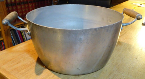 Ancien fait tout aluminium - ancien,