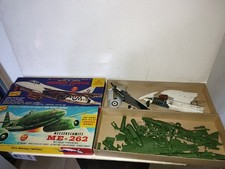 LOT 2 MAQUETTE LINDBERG -