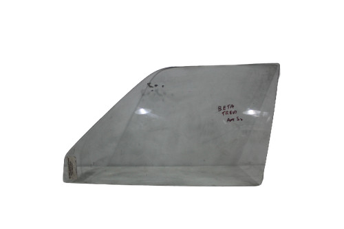 Clear left front door window - clear,