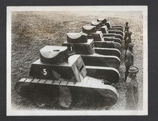 S7) RARE ARCHIVE PRESS PHOTO 1932 GERMAN TANK CORPS BABY TANKS PRE WORLD WAR 2
