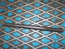 AXE DE ROUE ARRIERE PEUGEOT