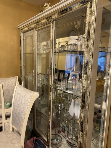 Buffet avec vitrine - avec,
