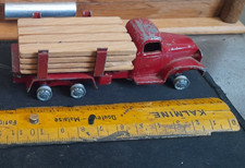 Camion GMC fardier  porte bois
