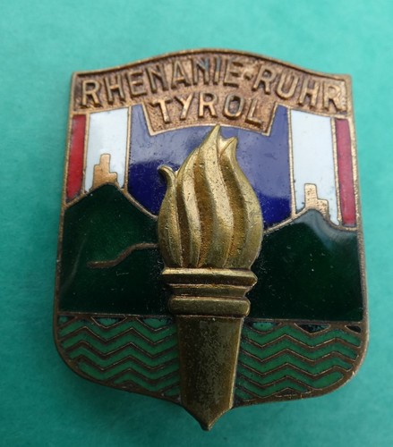 Insigne gouvernement militaire - insigne,