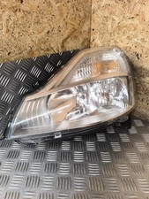 Optique avant principal gauche