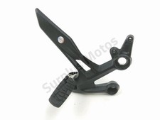 PLATINE AVANT DROITE COMPLETE