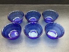 6 coupelles / ramequins en verre Pyrex bleu cobalt - Made in USA