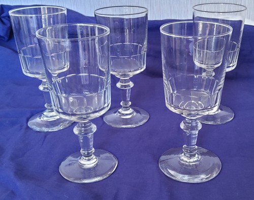 Verres eau à côtes - 5,