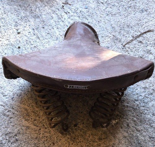 Selle ressort avec - a,