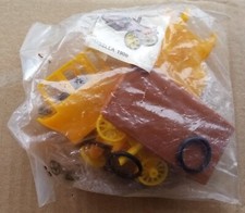 tacot en plastique LA