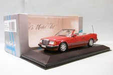 Minichamps - MERCEDES-BENZ 300 CE-24 Cabriolet rouge réf. 3550 BO 1/43