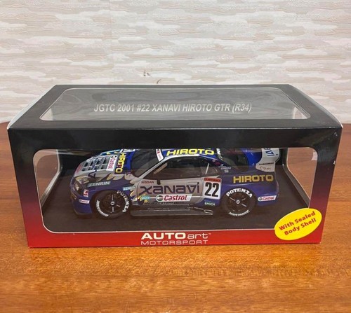 Autoart 2001 xanavi - 1/18,