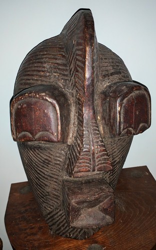 Grand masque african - ​🗿,