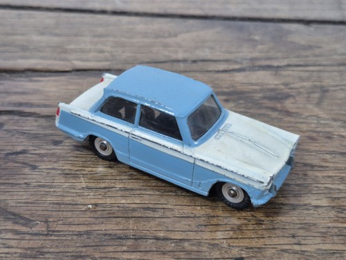 Voiture miniature triumph - miniature,