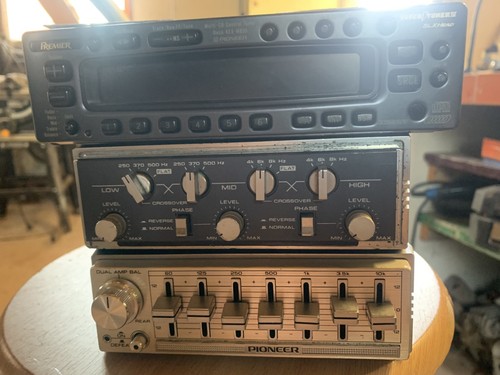 Pioneer component - pioneer,