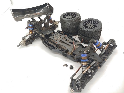 Dirty losi 10 - 1/10, 2wd