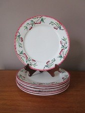 6 Assiettes plates  23,5 cm U&C  Sarreguemines décor cerises rouges
