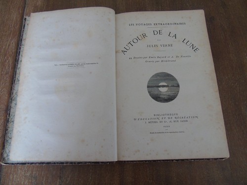 Autour lune par jules - de,