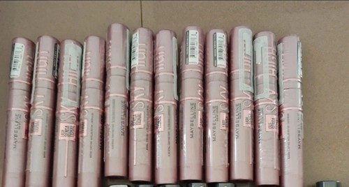 Lot maquillage maybelline - lot,