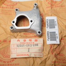 Cache bras bascule culasse