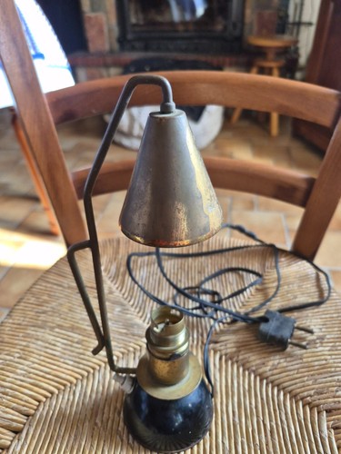 Ancienne petite lampe - petite, de