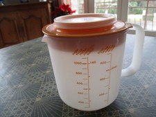 tupperware pichet gradué de
