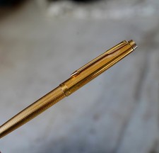 MAGNIFIQUE STYLO BILLE PARKER