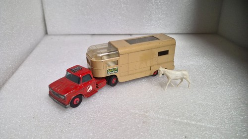 Matchbox dodge tractor - dodge,