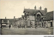 AX-BFP1-0598-45 - JOUY-LE-POTIER - L'école