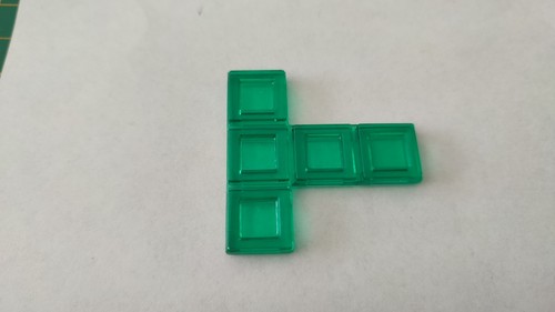 Polyominos vert pentominos - , en