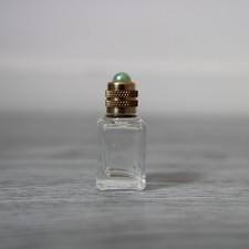 3.5 cm, Petite bouteille en