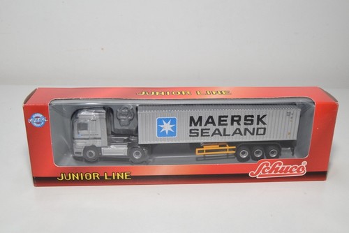 Schuco 22033 - b8,