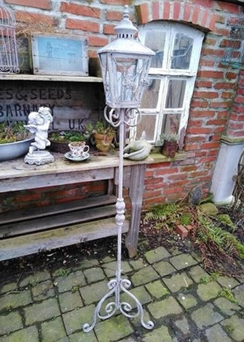 Lanterne sur pied - lanterne,