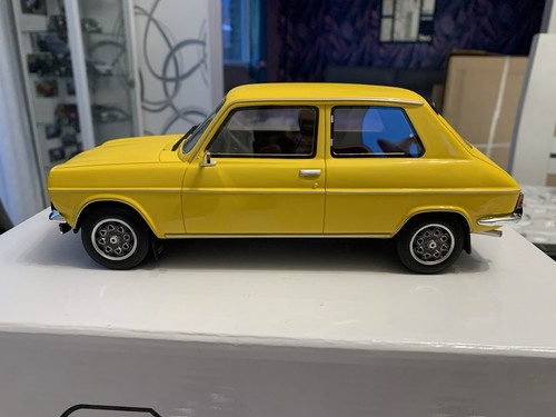 Otto ottomobile simca - 1/18,
